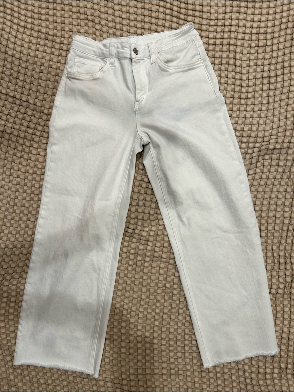 Vervet High Rise Crop Wide Leg Jeans White Raw Fringe Hem Size 27